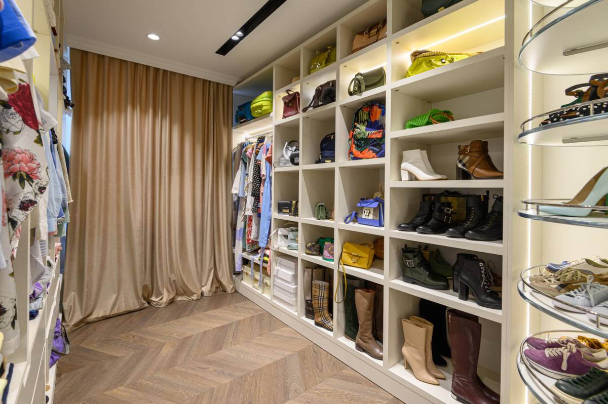 5 astuces pour avoir un dressing bien organisé