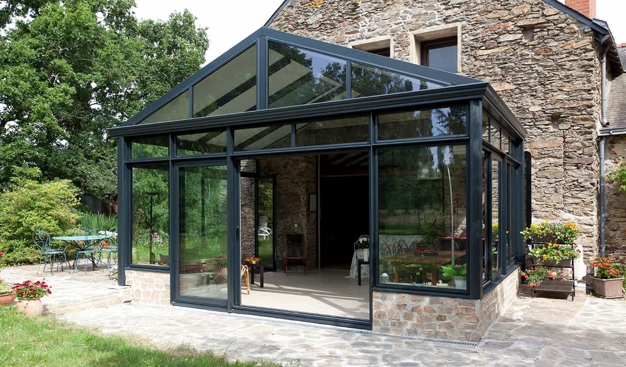 Comment construire une véranda soi-même en 9 étapes ?