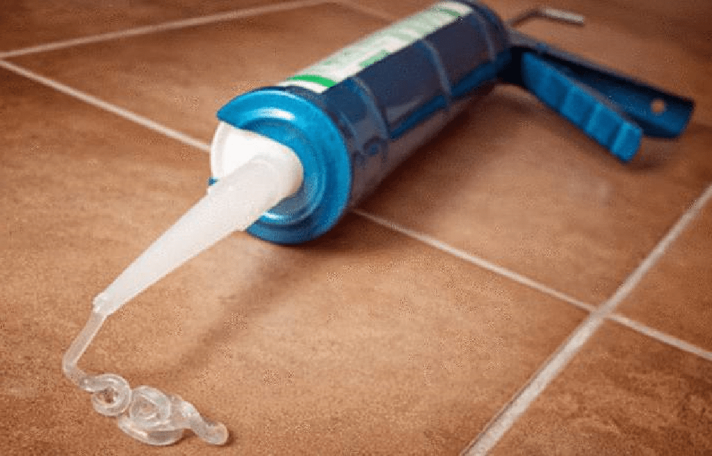 Comment enlever du mastic silicone ?