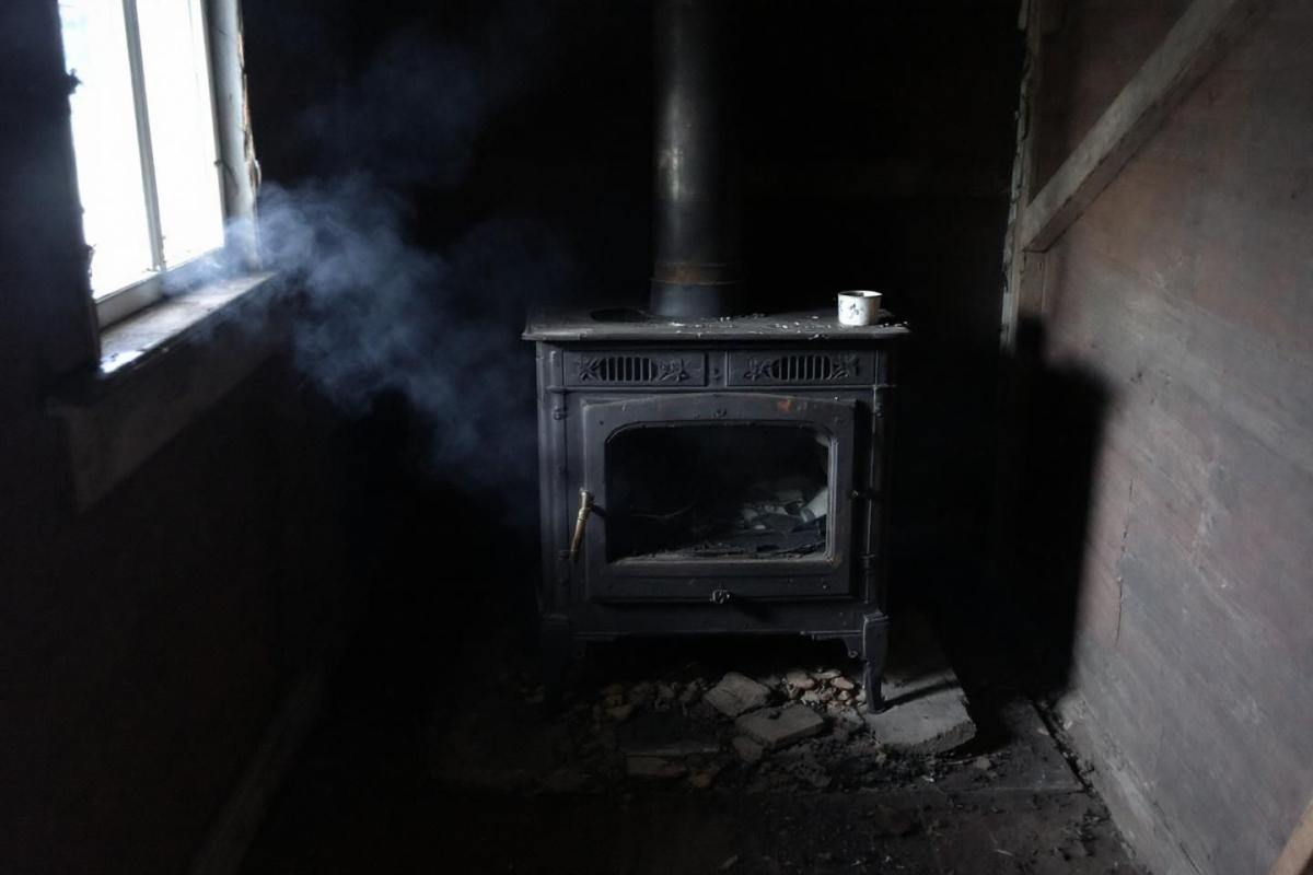 Les faiblesses des poêles à bois que les vendeurs passent sous silence