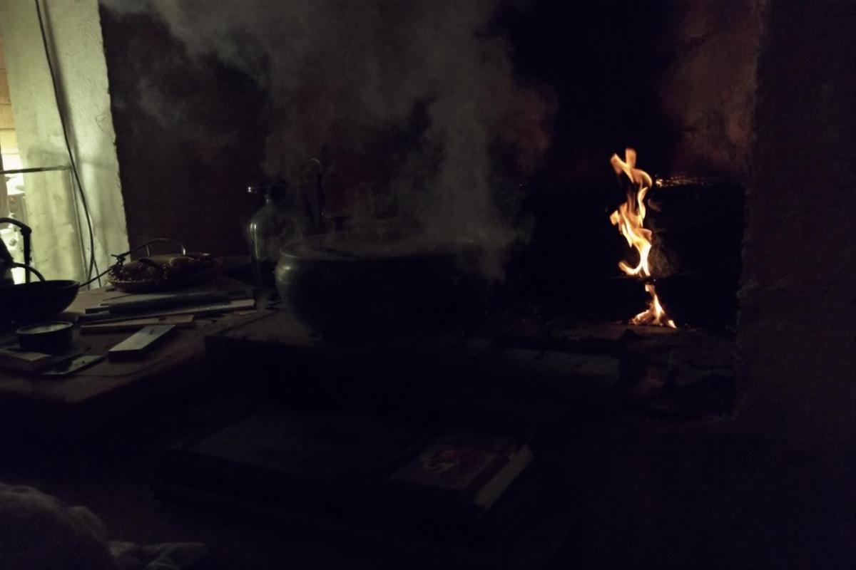 Les inconvénients des poêles à pellets que vendeurs et installateurs préfèrent taire