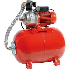 Pompe surpresseur d'eau rouge