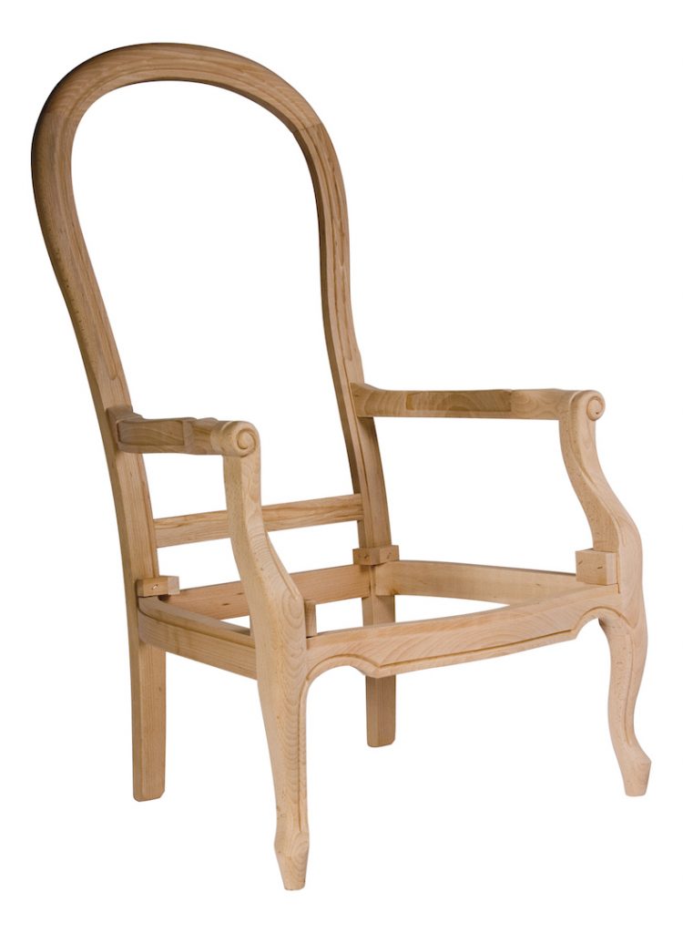 bois du Dans les années 1800, l'érable et le cerisier sont apparus assez souvent dans la fabrication de meubles raffinés.